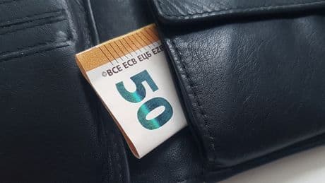 Unbedingt ausprobieren: Dieser simple Bargeld-Hack spart Ihnen Geld