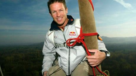 Felix Baumgartner, el hombre que saltó desde la estratosfera, muere a los 56 años tras un accidente de parapente