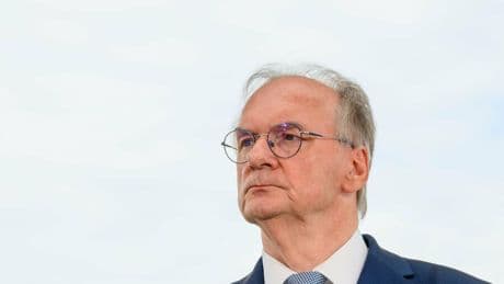 Interview mit Reiner Haseloff: "Von der Leyen weiß, dass sie den Green Deal so nicht weiterführen kann"