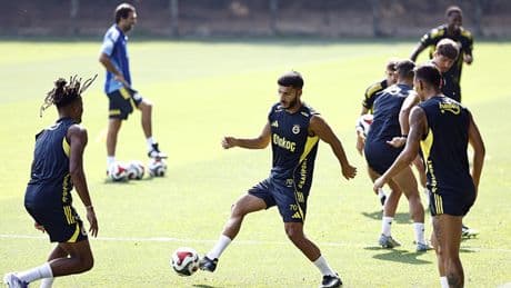 Fenerbahçe'de yeni sezon hazırlıkları devam etti
