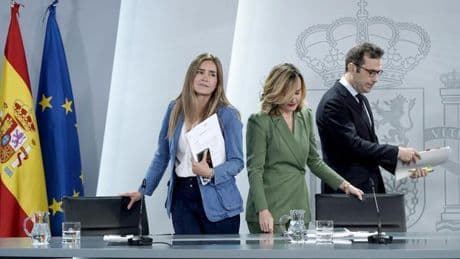 Moncloa aprieta a las eléctricas con la investigación por el apagón: Ellas tienen sus intereses, nosotros tenemos interés público