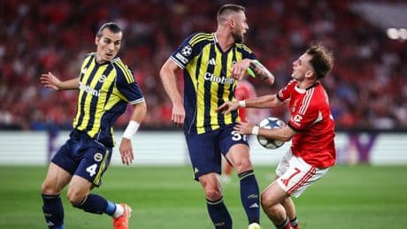 Ünlü yorumcu Ömer Üründül Fenerbahçe-Benfica maçını yorumladı