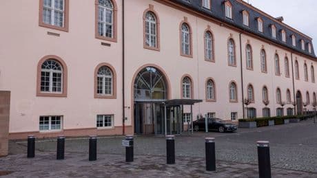 Gesellschaft: Land unterzeichnet Vertrag mit Verband der Sinti und Roma