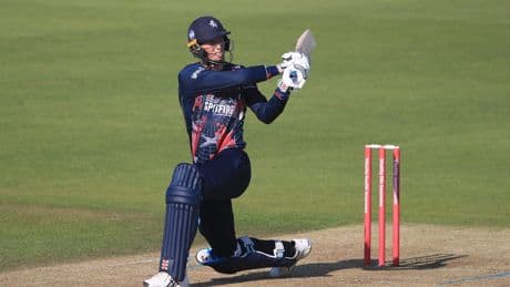 Kent beat holders Gloucestershire in Blast thriller as Somerset see off Surrey