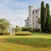 Klobürste bis Promi-Gästebuch: Inventar von Benkos Luxusvilla am Gardasee wird versteigert