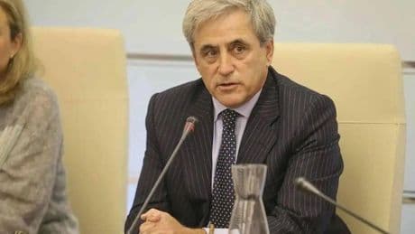 Dimite el consejero de Gestión Forestal de la Junta de Extremadura tras ser acusado de falsear su currículum