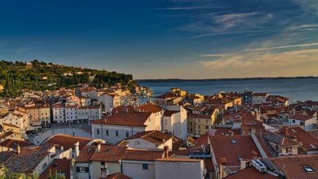 La Slovenia tra le mete turistiche più amate nel 2025: 7 spiagge meravigliose da visitare