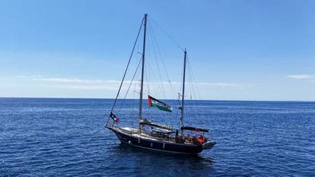 Israele blocca il veliero di Greta Thunberg che andava a Gaza