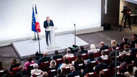 Vote de confiance : la gauche se rêve en alternative à François Bayrou, malgré ses divisions