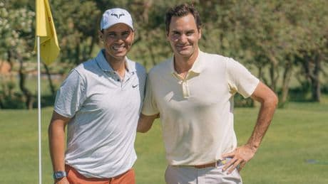 Uitdagende vraag tennislegendes Roger Federer en Rafael Nadal: ’Iemand klaar om tegen ons te spelen?’