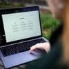 Du contenu à caractère sexuel accessible à des mineurs sur ChatGPT ? OpenAI évoque « un bug »