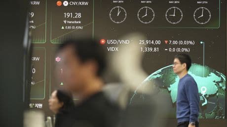 World financial markets welcome court ruling against Trump's tariffs