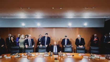 Machtkampf in der Bundesregierung: Ministerien rangeln um Kompetenzen