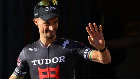 EN DIRECT - Tour de France : feu d’artifice attendu vers Le Mont-Dore Puy de Sancy, un Français lèvera-t-il les bras le 14 juillet ?