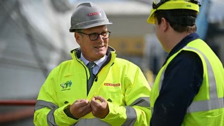 Starmer hopes £10bn deal to build Norwegian warships in Glasgow is first of many