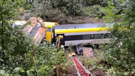 Regionalbahn in Biberach: Trümmer zeigen Ausmaß des Unglücks