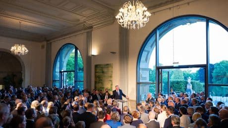 Niedersachsens Landesregierung: "Won’t Forget These Days": Bundeswehr verabschiedet Weil