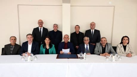 Abdullah Öcalan: Halk şüphelerinde haklı ama süreci yürütmekte kararlıyım