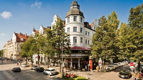 Interview: Makler Markus Riedel: „Für viele wäre es ein Alptraum, wenn sie und ihr Haus in der Zeitung wären“