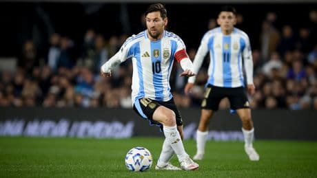 Lionel Messi yine işini yaptı! Arjantin, Venezuela'yı 3 golle geçti