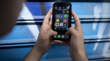 People feel 'today years old' after learning clever way to watch videos on Instagram