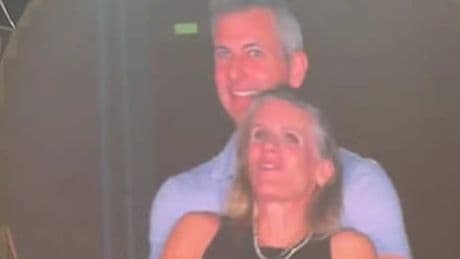 De l’adultère à la démission : Andy Byron, le PDG d’Astronomer, quitte son poste après le scandale de la Kiss Cam au concert de Coldplay