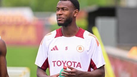 Roma star makes decision on future after Arsenal transfer talks