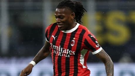 <p>Milan-Liverpool: orario, diretta,&nbsp;probabili formazioni e dove vedere in tv e streaming l'amichevole in tempo reale</p>