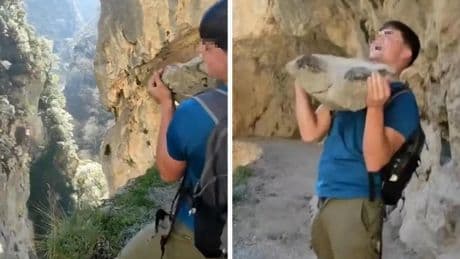 Polémico vídeo en la ruta del Cares: un joven tira una piedra enorme al vacío entre risas