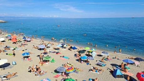 Savona, provincia regina del turismo ligure. Il traino è il mare, ma vola l’outdoor
