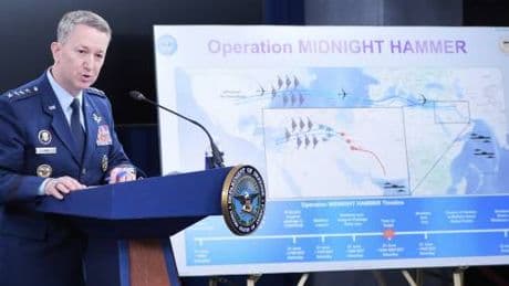 Il "Martello di mezzanotte" sull'Iran. "Devastato il programma nucleare"