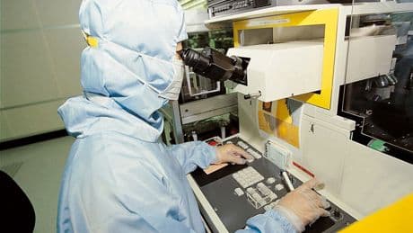 Japón está reconquistando a toda velocidad la industria de los chips. Acaba de fabricar con éxito su primer transistor de 2 nm