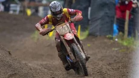 Rubén Fernández, tercero en un GP de España dominado por Febvre