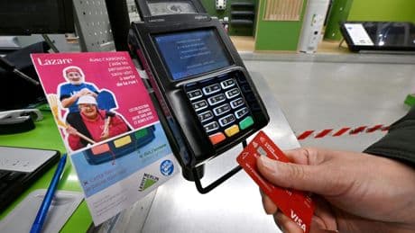 Don : en 2024, plus d’un Français sur deux aurait donné à une œuvre