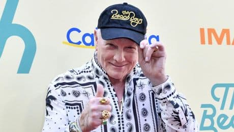 Mike Love: “Brian Wilson me pidió que le cantara nuestras canciones poco antes de morir”