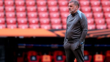 Tottenham star ruled out of Man Utd clash despite travelling with squad