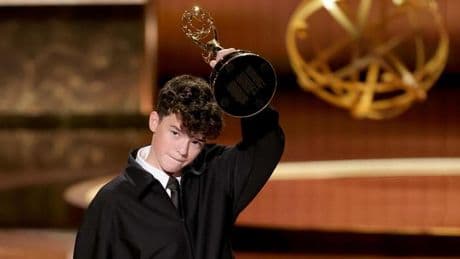 Emmy Awards 2025: "Adolescence"-Star Cooper ist jüngster Emmy-Gewinner der Geschichte