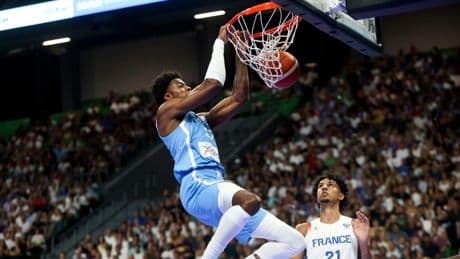 Antetokounmpo es la estrella de la constelación NBA