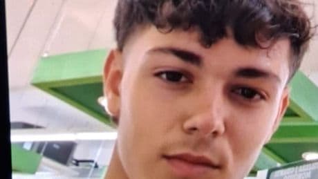 Jonathan Insalaco scomparso a Porto Empedocle: il 15enne visto l'ultima volta in compagnia di una coetanea