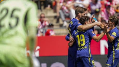 Sorloth se quita el sombrero con el gesto de Julián