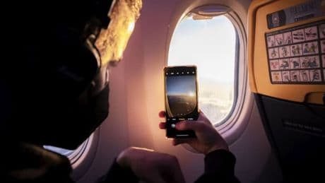 Voyagez sans avoir peur du hors-forfait avec les forfaits eSIM Saily