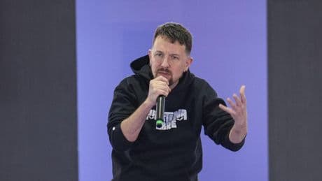 Iglesias manda "a la mierda" a CCOO por pedir un pacto PP-PSOE y aclara: "No queremos ganar dinero, sino tener poder"
