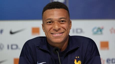 Ambitions, avis tranché sur le calendrier, Deschamps le «monument» : les mots de Kylian Mbappé avant Ukraine-France
