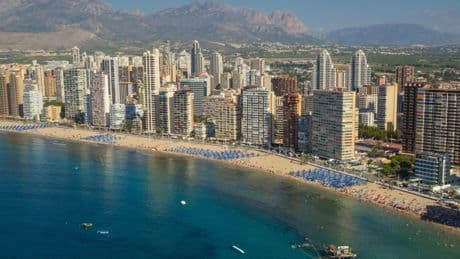 Benidorm in Spanien: Das Manhattan des Massentourismus