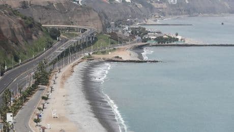 Los países del Pacífico recobran la calma tras reducirse la amenaza de tsunami
