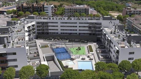 Los dueños de Vía Célere se reparten 185 millones en dividendos antes de la entrada en el capital de CBRE