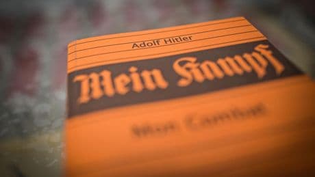 « Mein Kampf » a 100 ans : pourquoi le sort du sulfureux livre d’Hitler n’a cessé de faire débat
