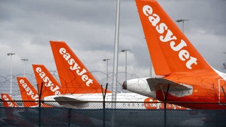 London: Easyjet stellt ihn frei – Pilot nackt und betrunken gesichtet