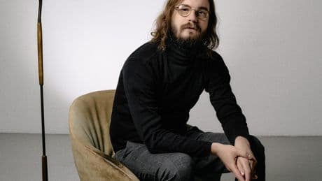 Der Wiener Musikmanager Stefan Redelsteiner im Gespräch über Wanda, Bilderbuch und Co.