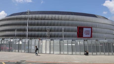 Bilbao se prepara para la invasión inglesa